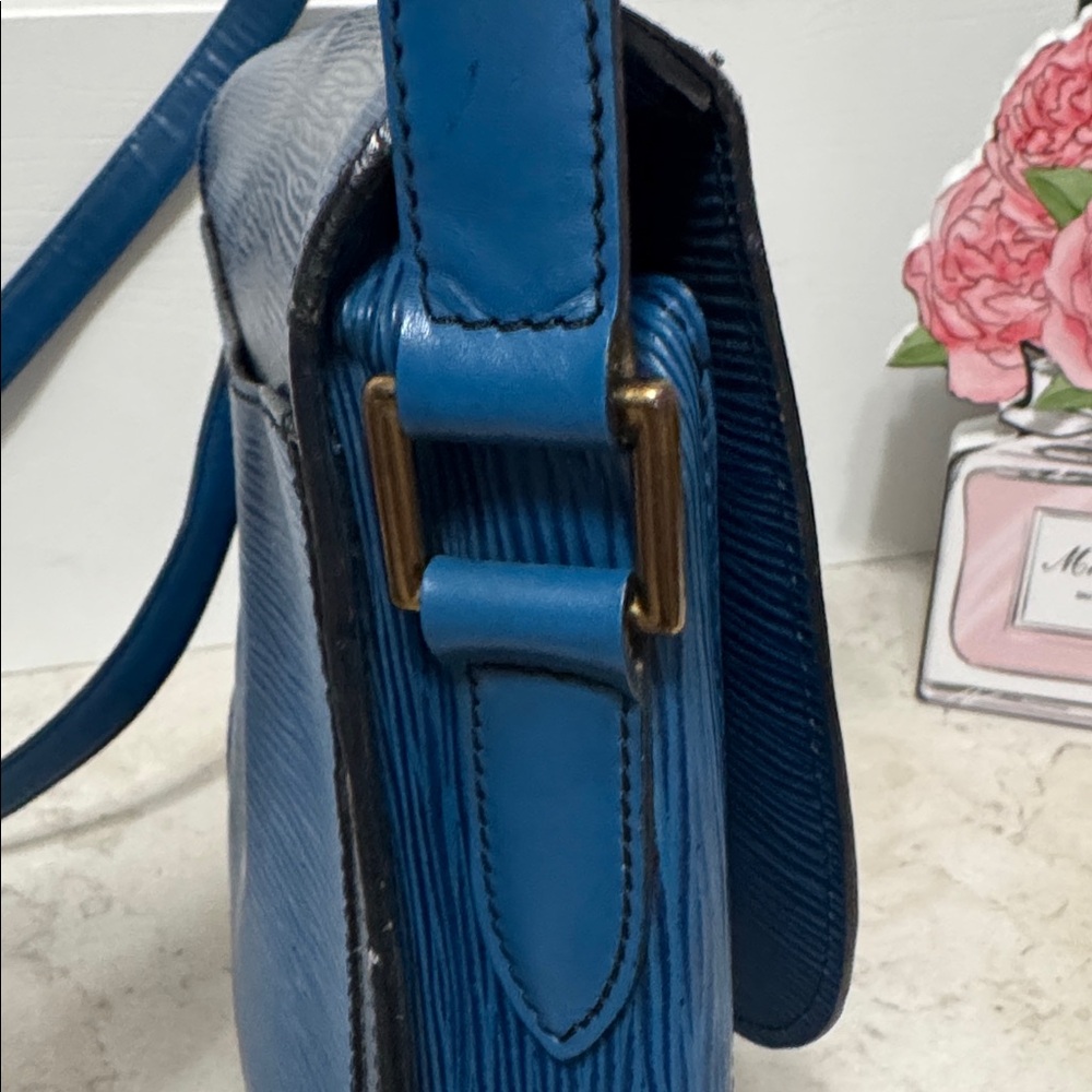 💙💙Louis Vuitton St Cloud Shoulder/Crossbody💙💙 Toledo Blue - Picture 3 of 8